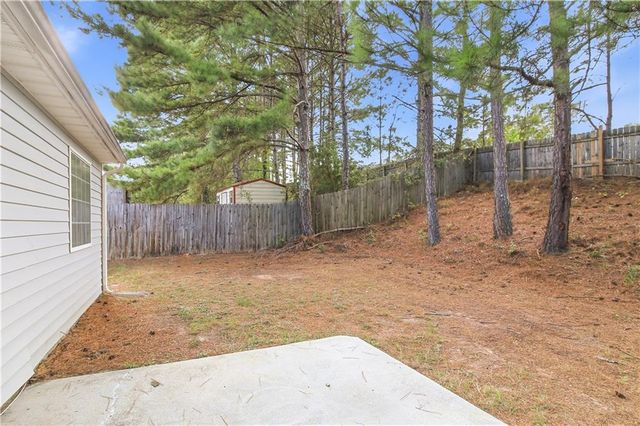 1426 Hyde Court, Hampton, GA 30228