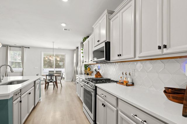 10130 Hamilton Branch Loop, Myrtle Beach, SC 29579