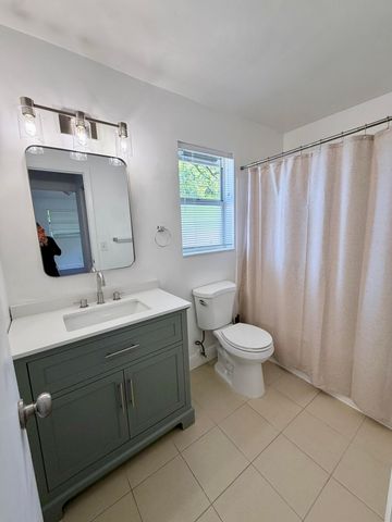 1990 SW 9th Street 1-2, Fort Lauderdale, FL 33312