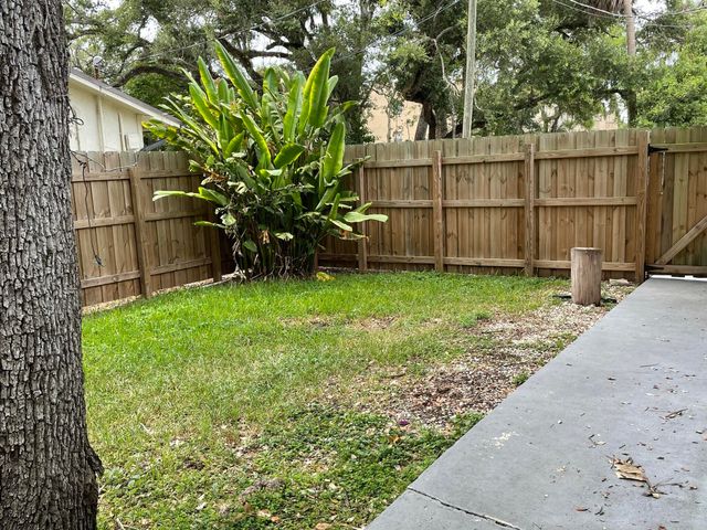 1990 SW 9th Street 1-2, Fort Lauderdale, FL 33312