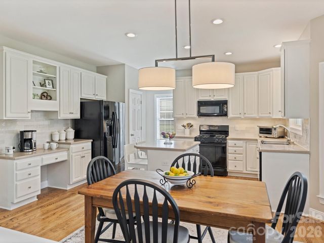 15485 Donnington Drive, Charlotte, NC 28277