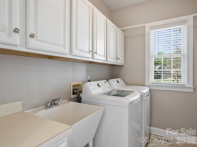 15485 Donnington Drive, Charlotte, NC 28277