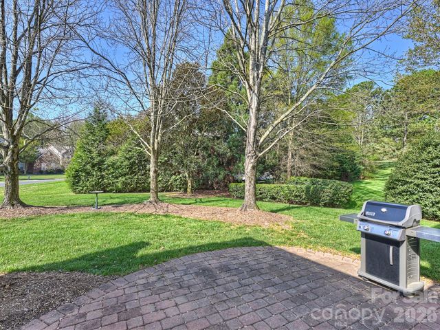 15485 Donnington Drive, Charlotte, NC 28277