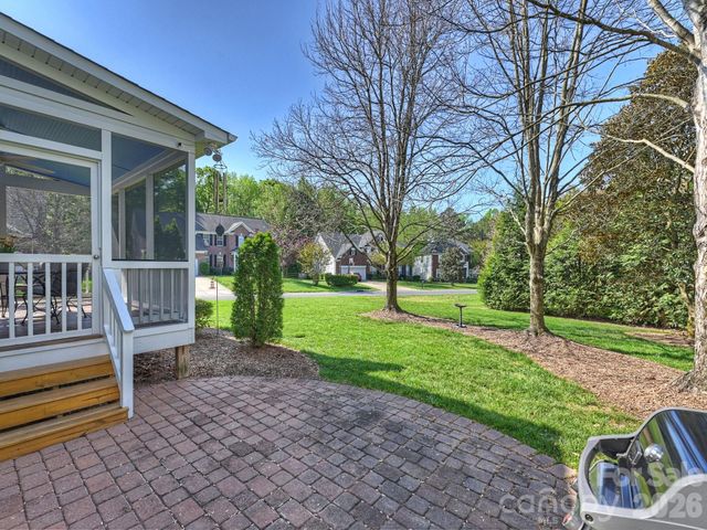 15485 Donnington Drive, Charlotte, NC 28277