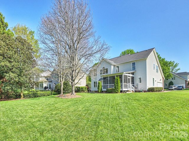 15485 Donnington Drive, Charlotte, NC 28277