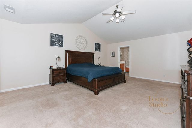 275 Jacaranda Drive, Battle Creek, MI 49015
