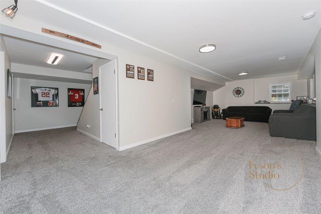275 Jacaranda Drive, Battle Creek, MI 49015