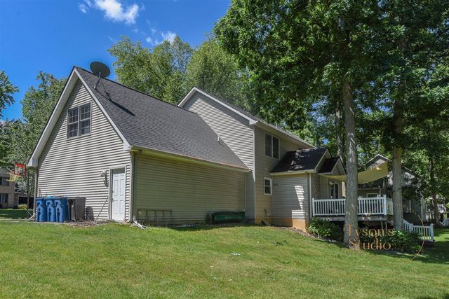 275 Jacaranda Drive, Battle Creek, MI 49015