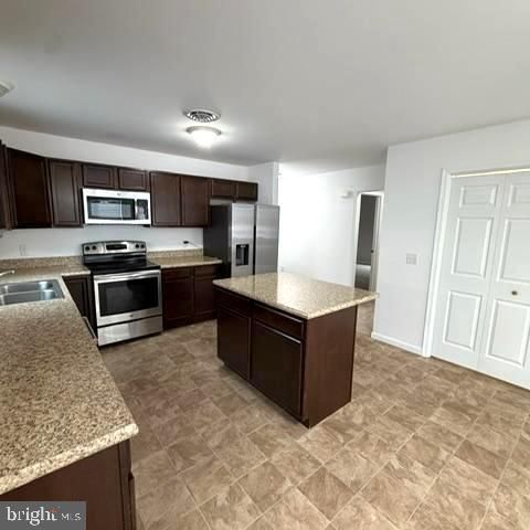 87 BLACK CHERRY DR, Camden Wyoming, DE 19934