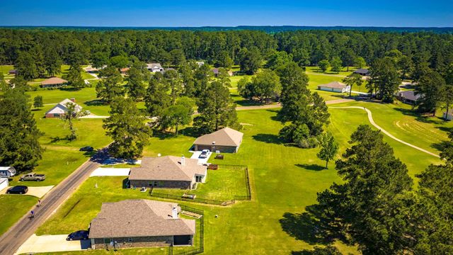 132 Coral Gables Drive, Trinity, TX 75862