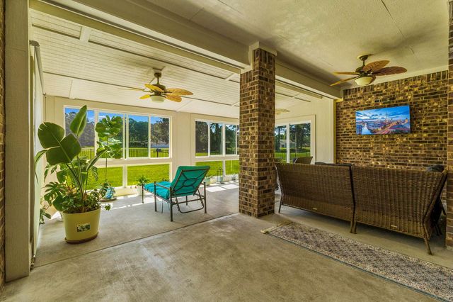 132 Coral Gables Drive, Trinity, TX 75862