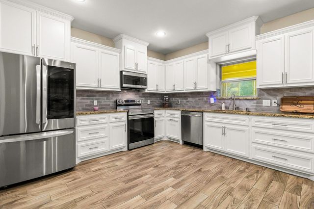 132 Coral Gables Drive, Trinity, TX 75862