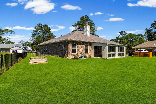 132 Coral Gables Drive, Trinity, TX 75862