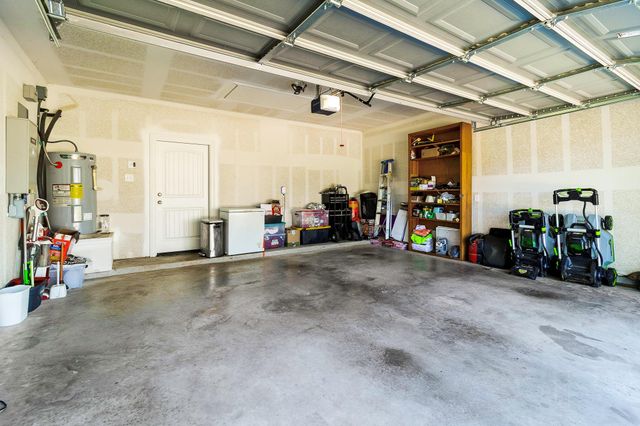 132 Coral Gables Drive, Trinity, TX 75862
