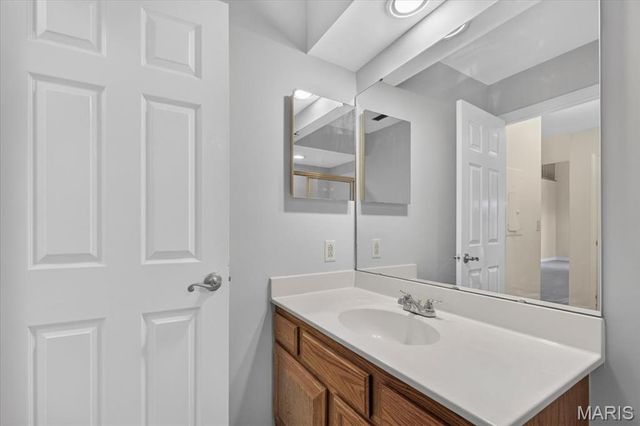 4225 W Pine Boulevard 23, St Louis, MO 63108