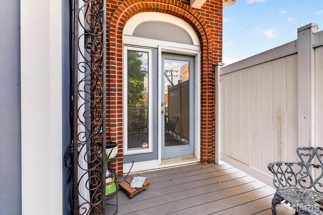 4225 W Pine Boulevard 23, St Louis, MO 63108