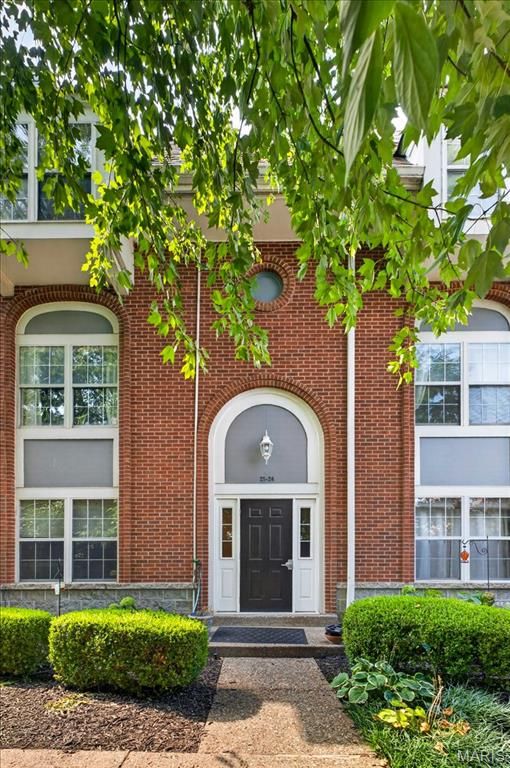 4225 W Pine Boulevard 23, St Louis, MO 63108
