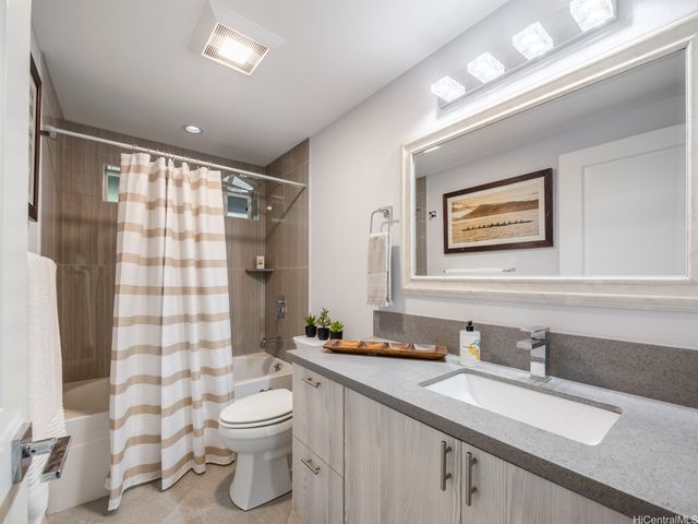 6601 Hawaii Kai Drive, Honolulu, HI 96825