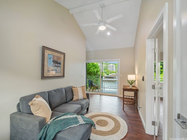 6601 Hawaii Kai Drive, Honolulu, HI 96825