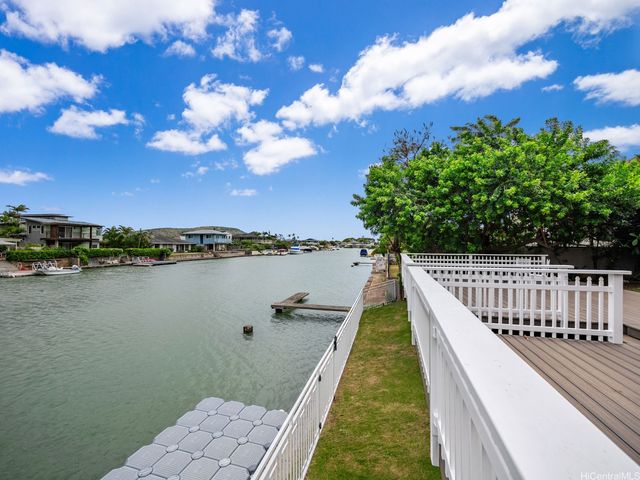 6601 Hawaii Kai Drive, Honolulu, HI 96825