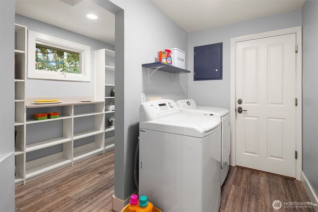 7732 195th Street SW, Edmonds, WA 98026