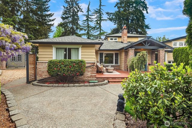 7732 195th Street SW, Edmonds, WA 98026