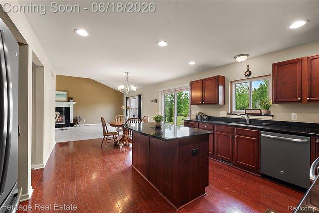 5222 Coulter Lake Boulevard, Independence Charter Township, MI 48348