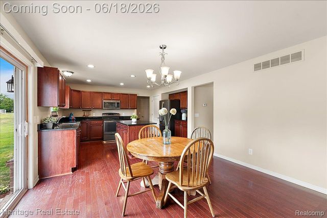 5222 Coulter Lake Boulevard, Independence Charter Township, MI 48348