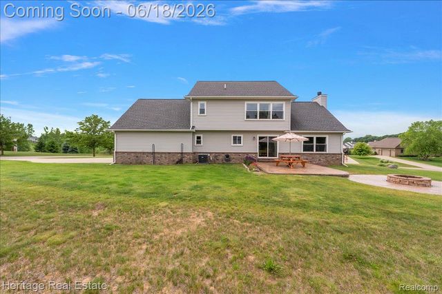 5222 Coulter Lake Boulevard, Independence Charter Township, MI 48348