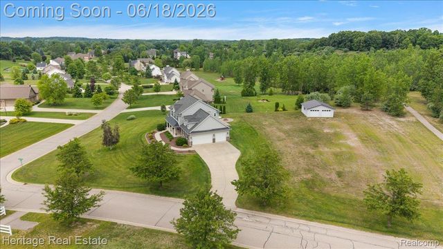 5222 Coulter Lake Boulevard, Independence Charter Township, MI 48348