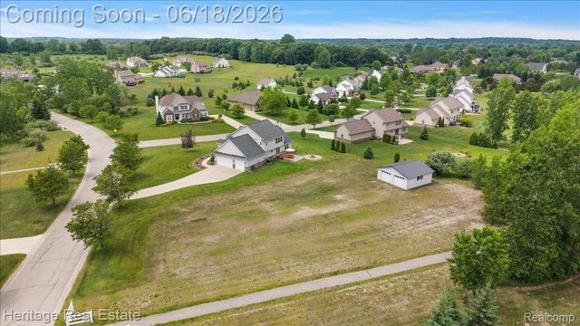 5222 Coulter Lake Boulevard, Independence Charter Township, MI 48348