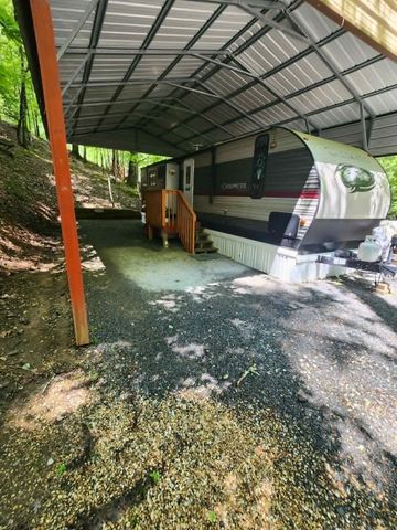 59 37th Street, Ellijay, GA 30540