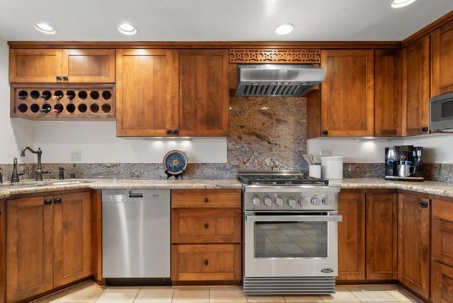 480 Quail Ridge Road, Scotts Valley, CA 95066