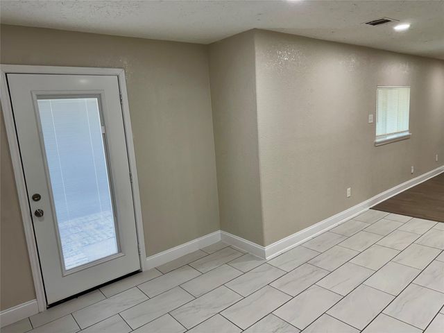 6321 Apache Drive, Pasadena, TX 77503