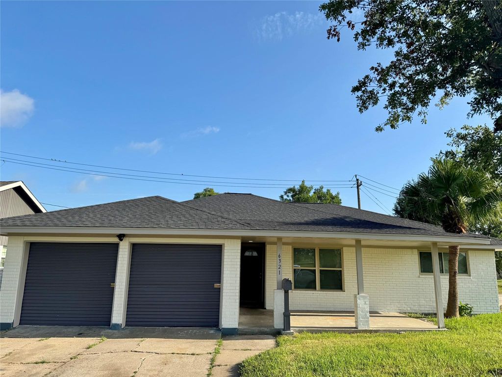 6321 Apache Drive, Pasadena, TX 77503
