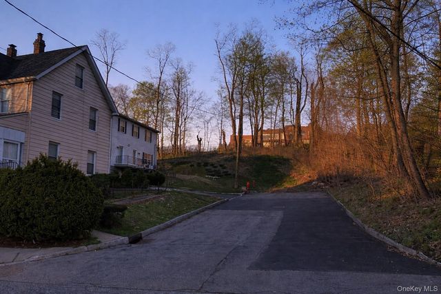 66 Liberty Street, White Plains, NY 10606