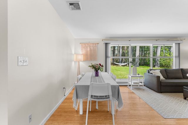 58 Sloane Dr, Framingham, MA 01701