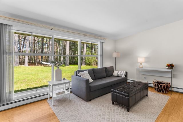 58 Sloane Dr, Framingham, MA 01701