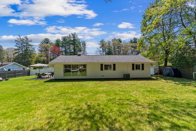 58 Sloane Dr, Framingham, MA 01701