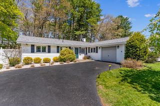 58 Sloane Dr, Framingham, MA 01701