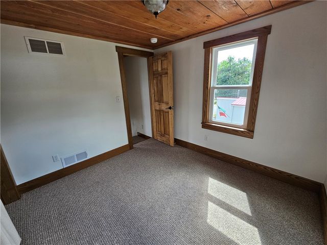 417 2nd Ave, Cadogan Twp, PA 16212