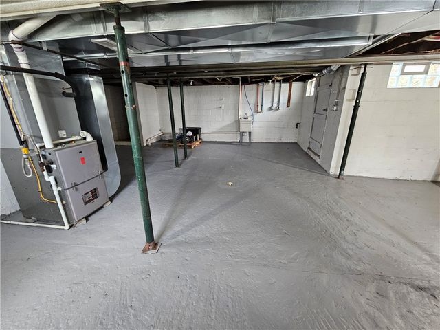 417 2nd Ave, Cadogan Twp, PA 16212