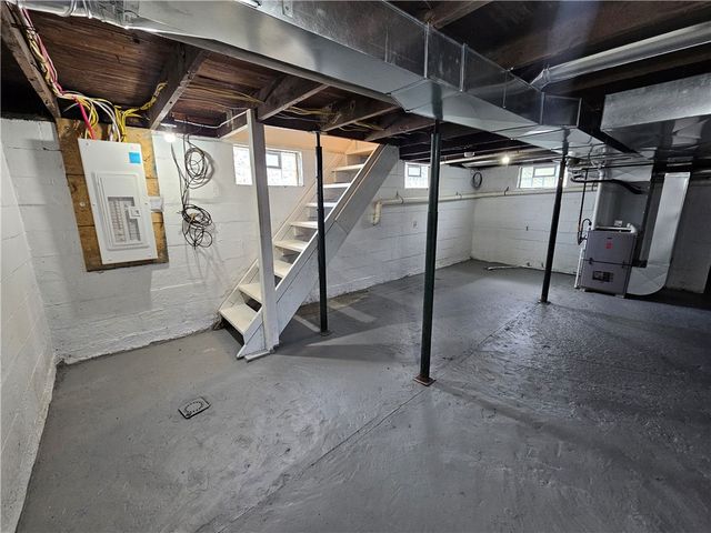 417 2nd Ave, Cadogan Twp, PA 16212