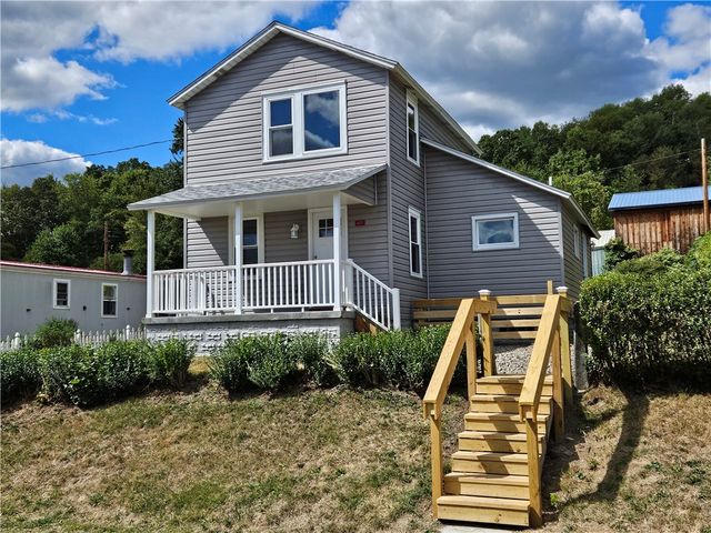 417 2nd Ave, Cadogan Twp, PA 16212