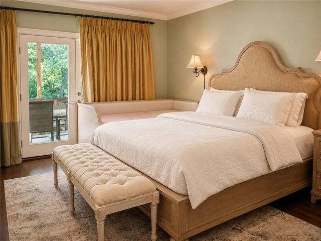 340 Nell Court, Atlanta, GA 30342