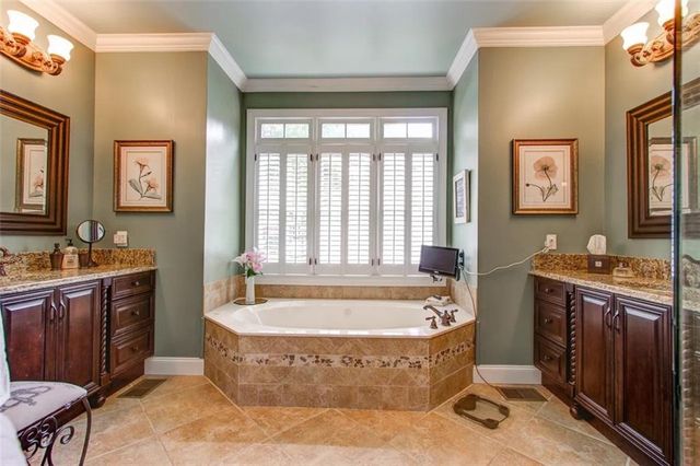 340 Nell Court, Atlanta, GA 30342