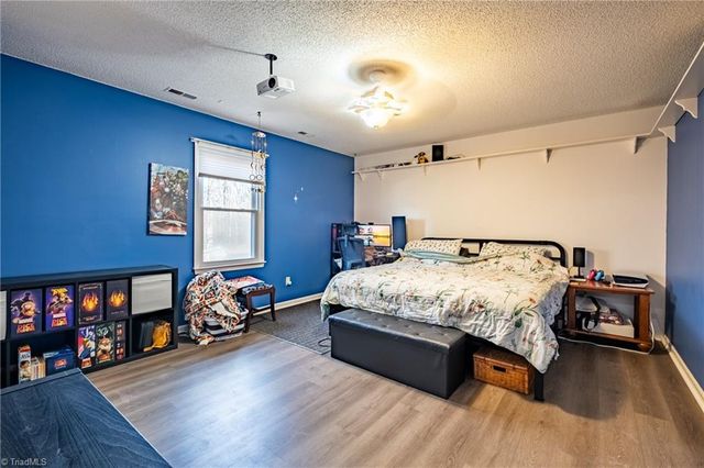 1113 Ridgecliff Drive, Rural Hall, NC 27045