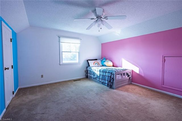 1113 Ridgecliff Drive, Rural Hall, NC 27045