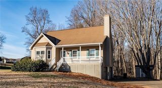 1113 Ridgecliff Drive, Rural Hall, NC 27045