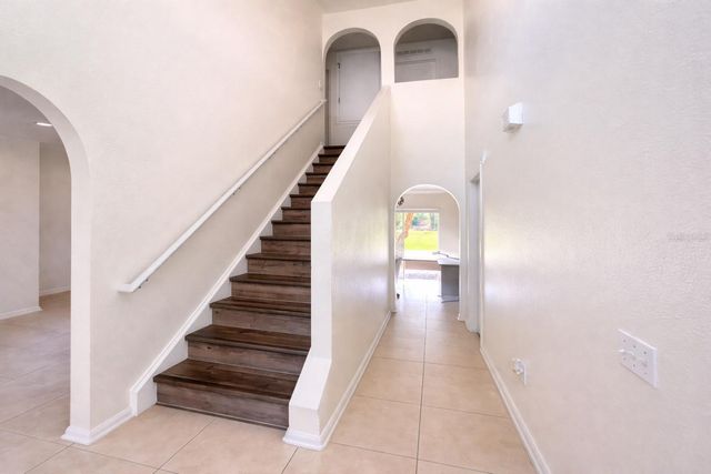 704 SWAN WAY, Kissimmee, FL 34758